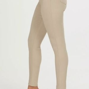 YMI hyperstrech high waist jeans beige